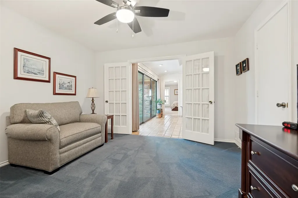 8009 Abramshire Avenue Dallas TX 75231