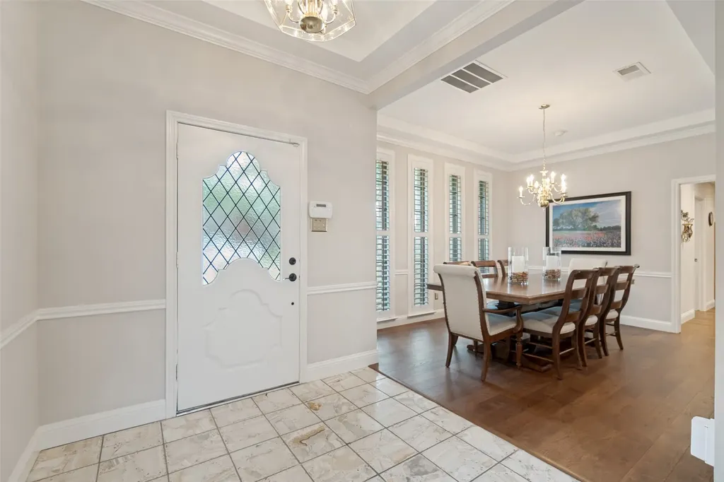 8009 Abramshire Avenue Dallas TX 75231