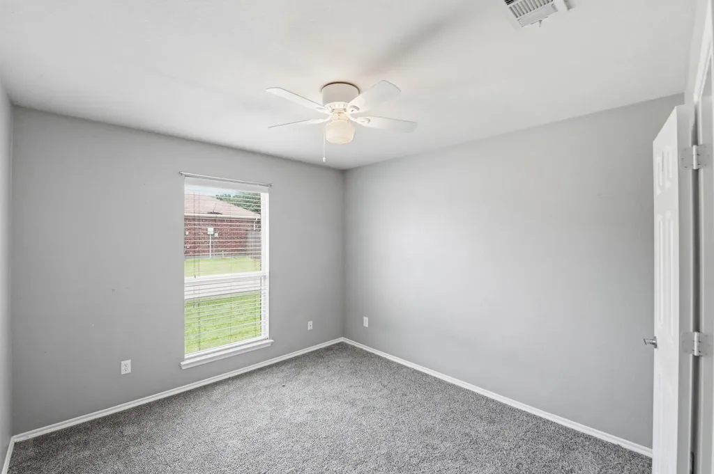 2120 New Holland Drive Rockwall TX 75032