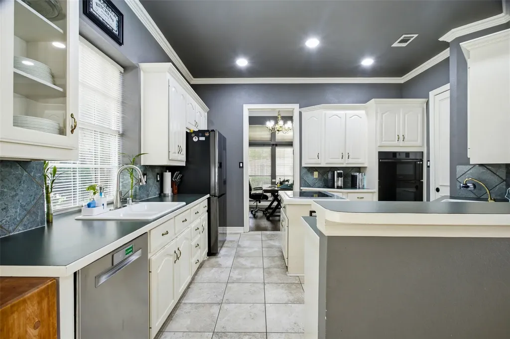 512 Wellington Road Coppell TX 75019