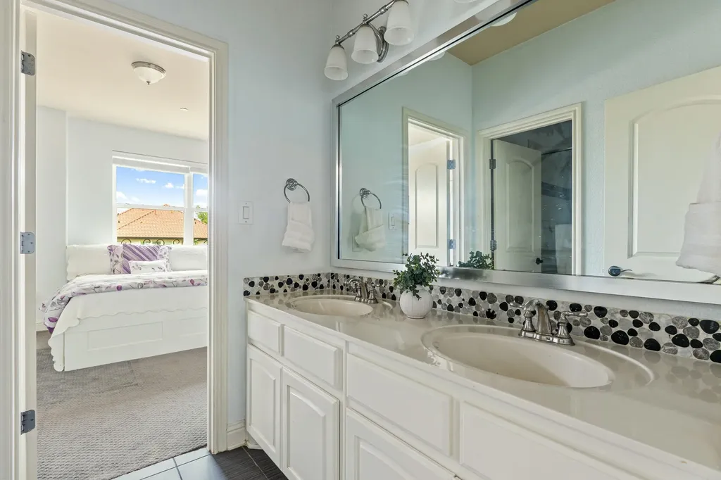 2182 Saxon Way Allen TX 75013