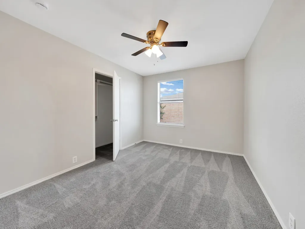 235 Yale Boulevard Glenn Heights TX 75154