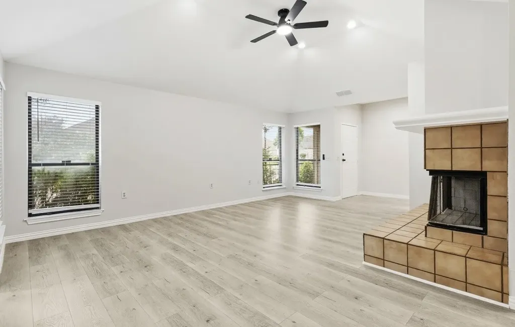 3251 Bellville Drive Dallas TX 75228