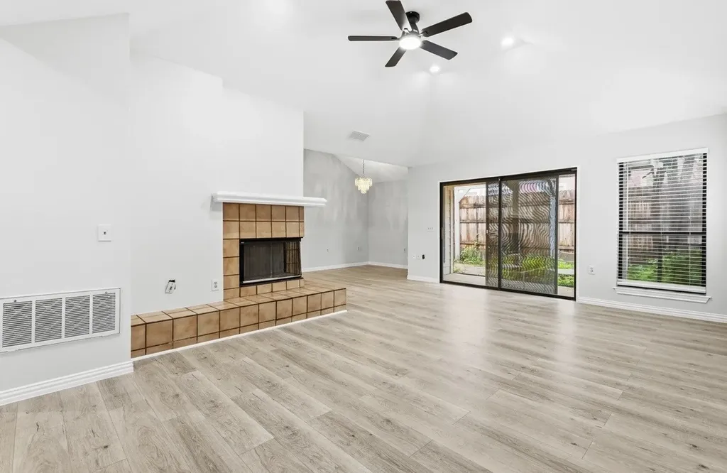 3251 Bellville Drive Dallas TX 75228