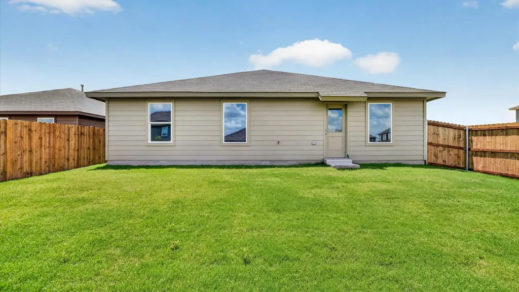 313 Wayland Street Keene TX 76059