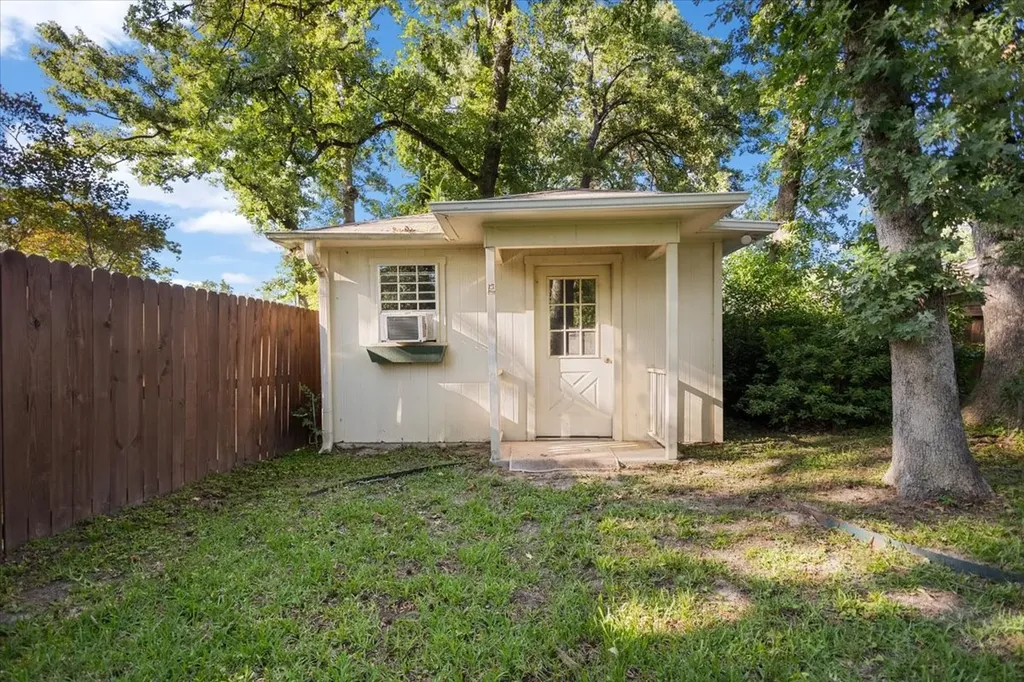 4435 Dundee Drive Tyler TX 75703
