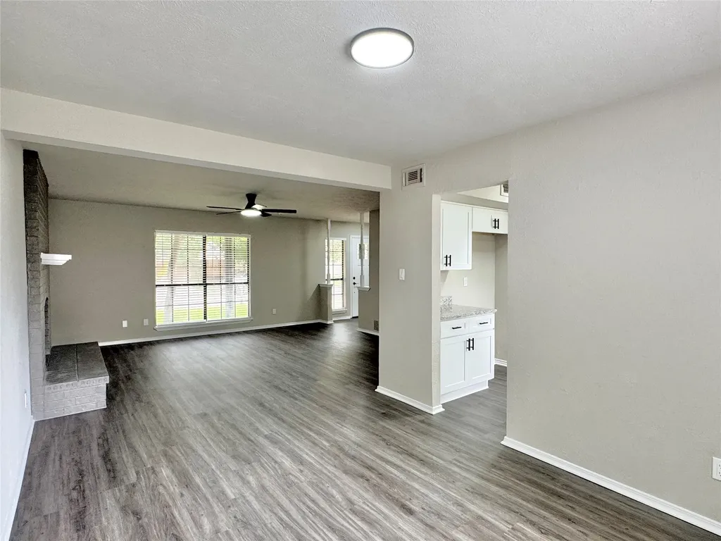 3913 Wrenwood Drive Fort Worth TX 76137