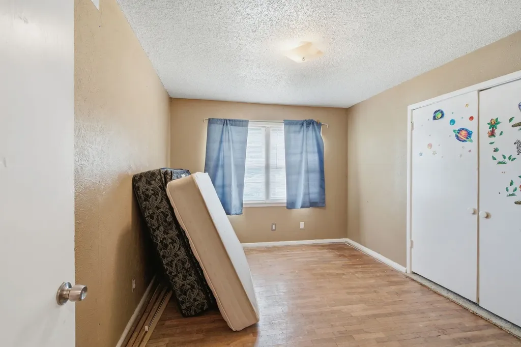 605 W 8th Street Irving TX 75060