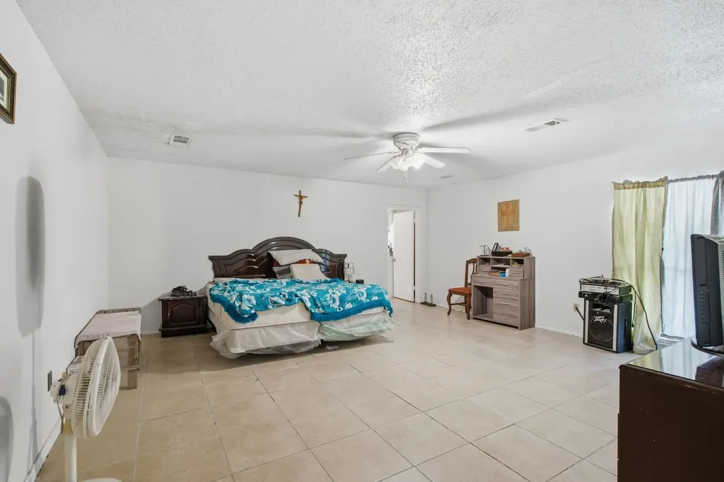 605 W 8th Street Irving TX 75060