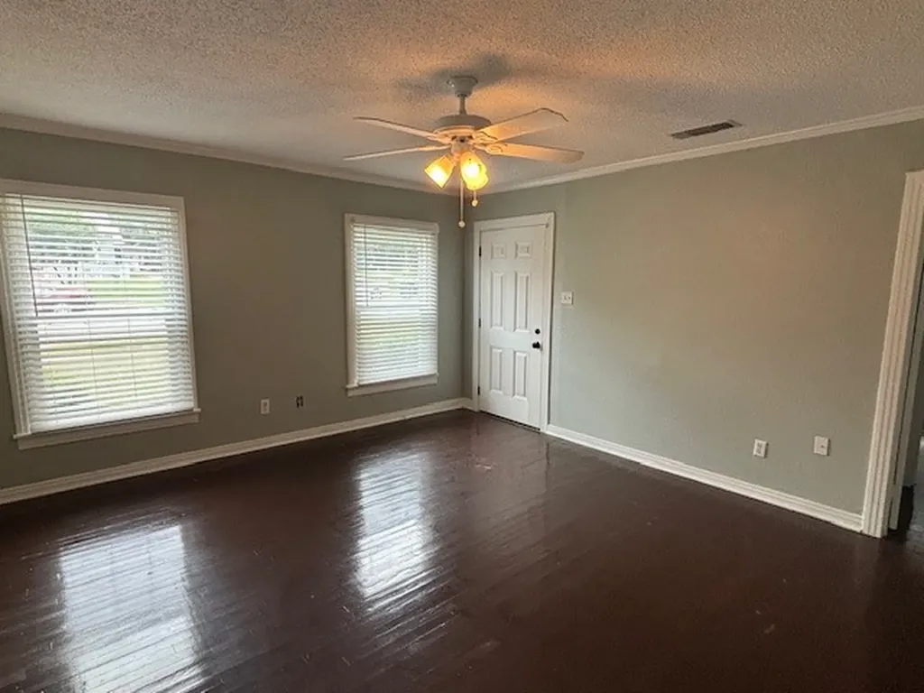 3324 James Avenue Fort Worth TX 76110