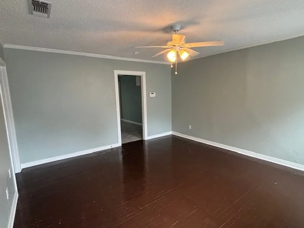 3324 James Avenue Fort Worth TX 76110