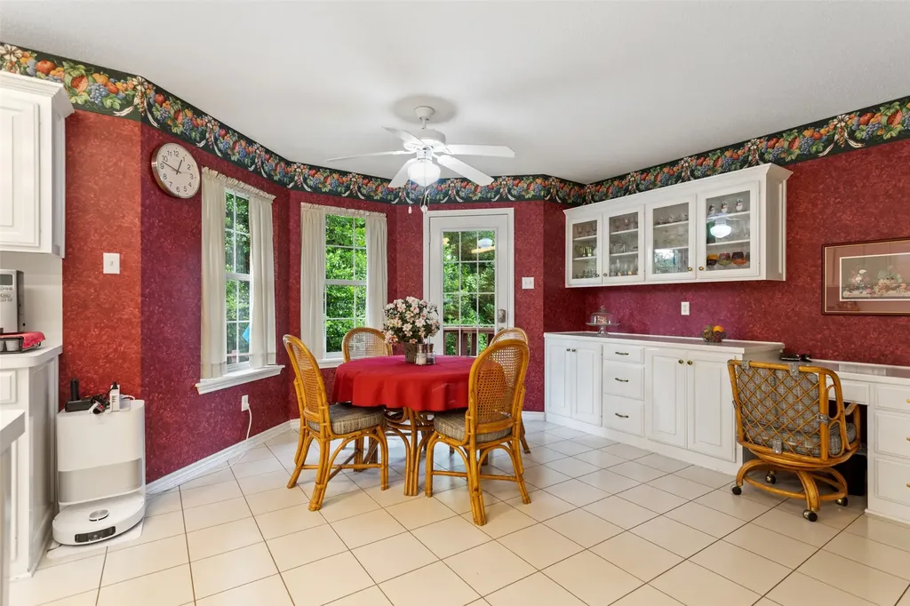 212 E Hideaway Lane Hideaway TX 75771