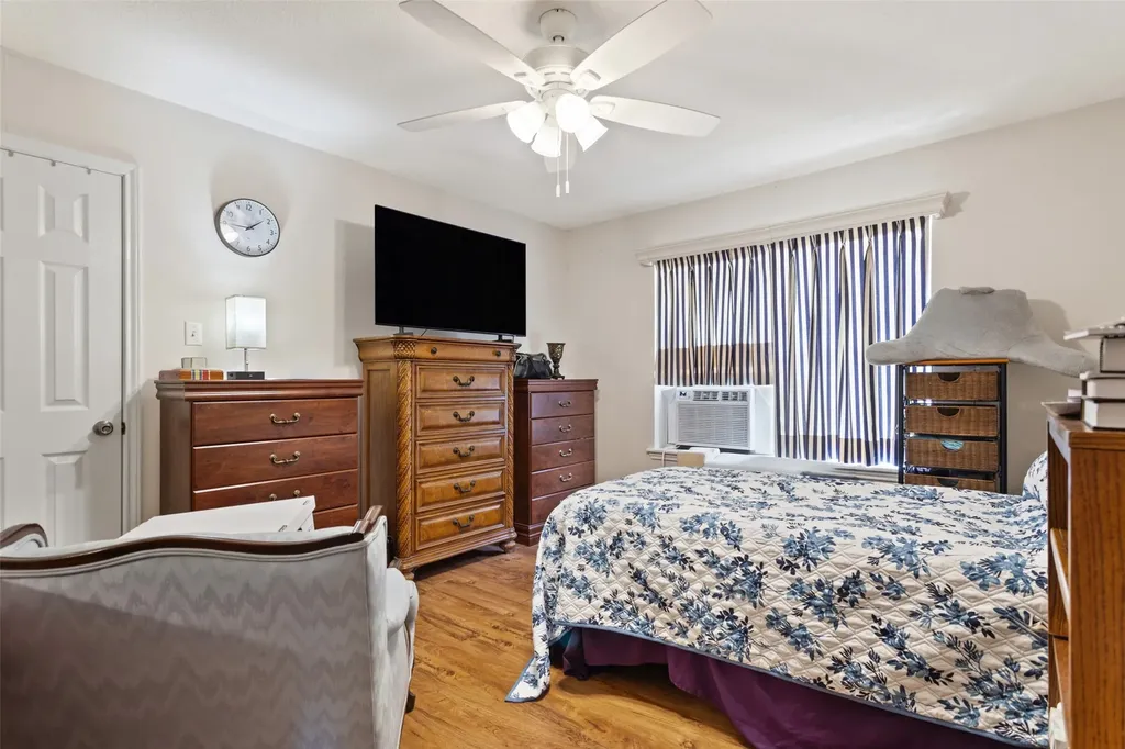 212 E Hideaway Lane Hideaway TX 75771