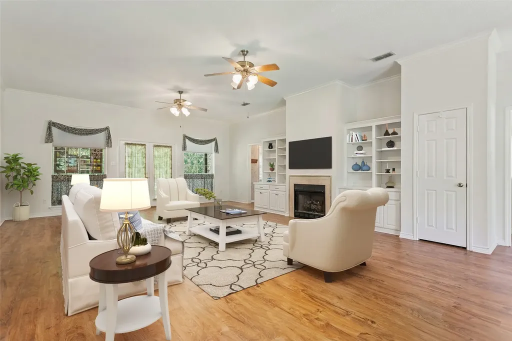 212 E Hideaway Lane Hideaway TX 75771
