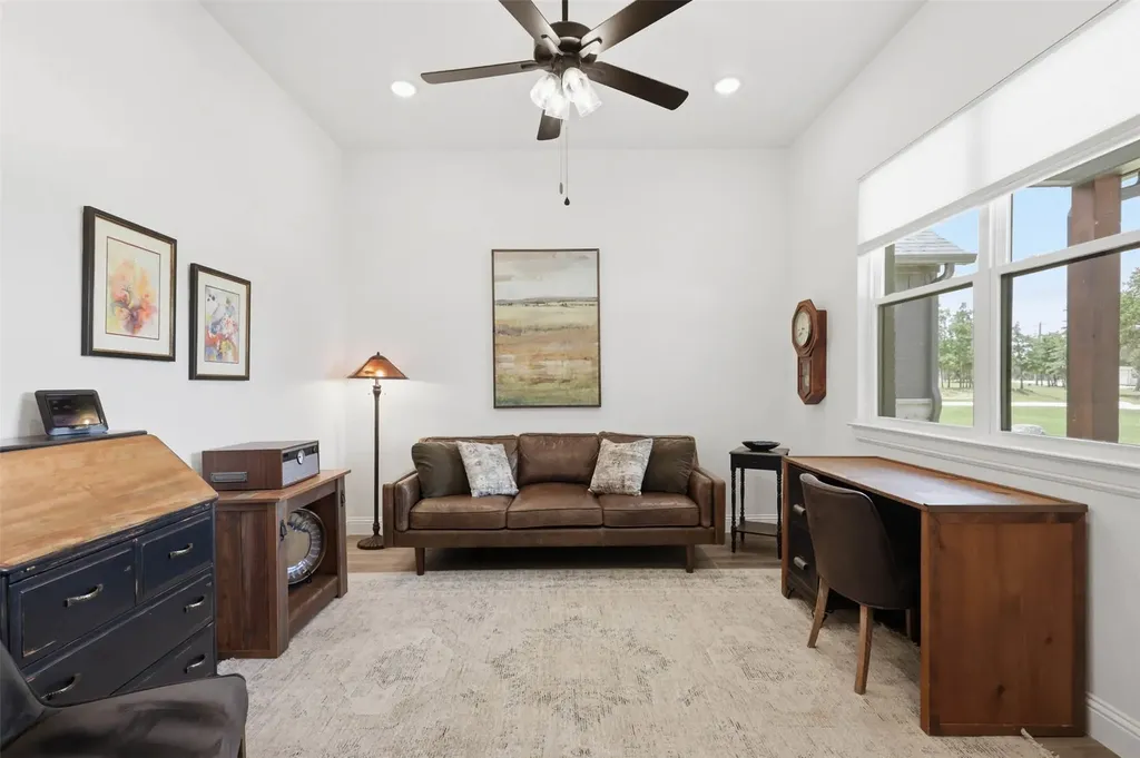 344 Zebrastone Way Poolville TX 76487