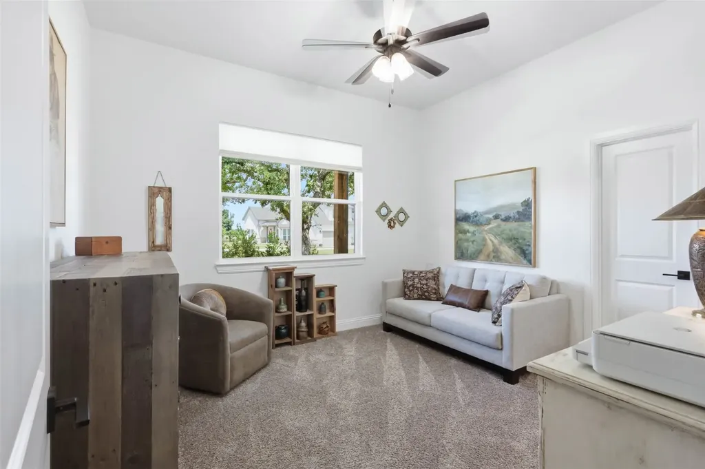 344 Zebrastone Way Poolville TX 76487