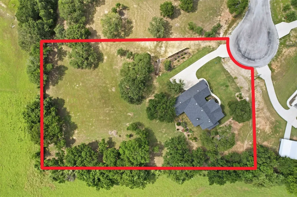 344 Zebrastone Way Poolville TX 76487
