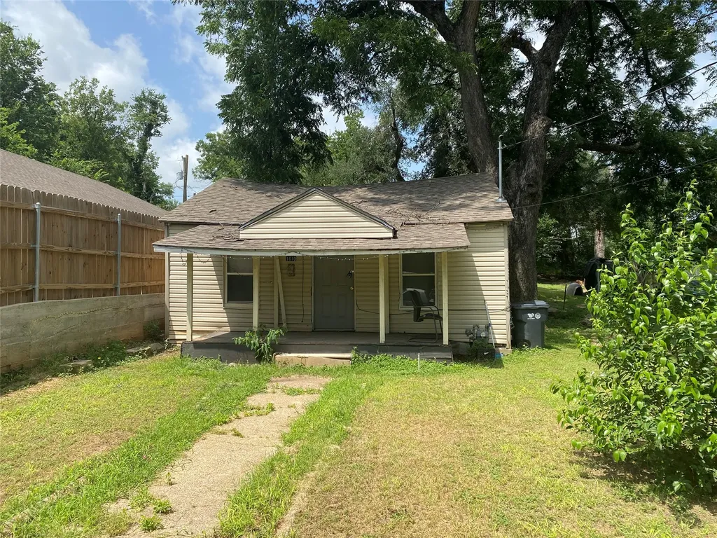 1610 N 10th Street Waco TX 76707