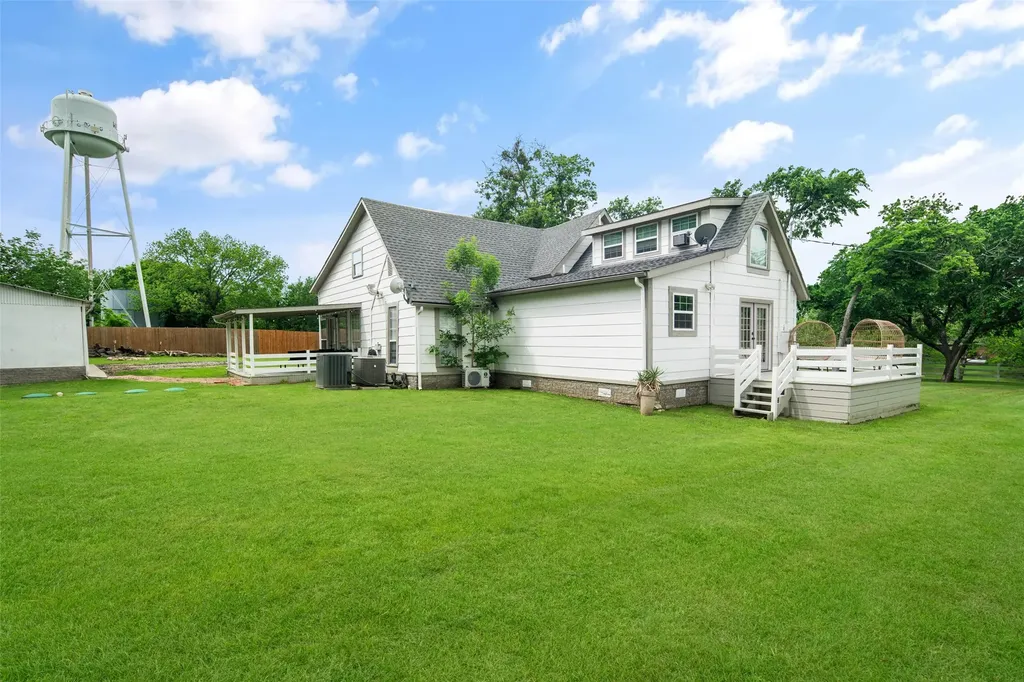313 Chicken Street Weston TX 75009