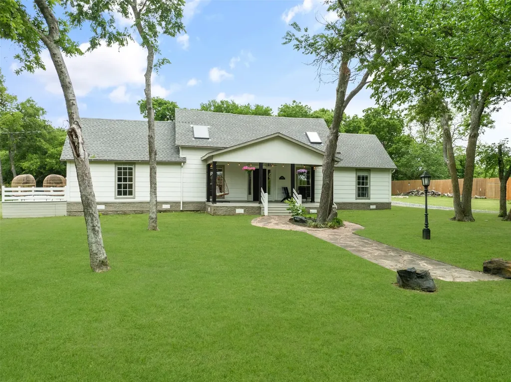 313 Chicken Street Weston TX 75009
