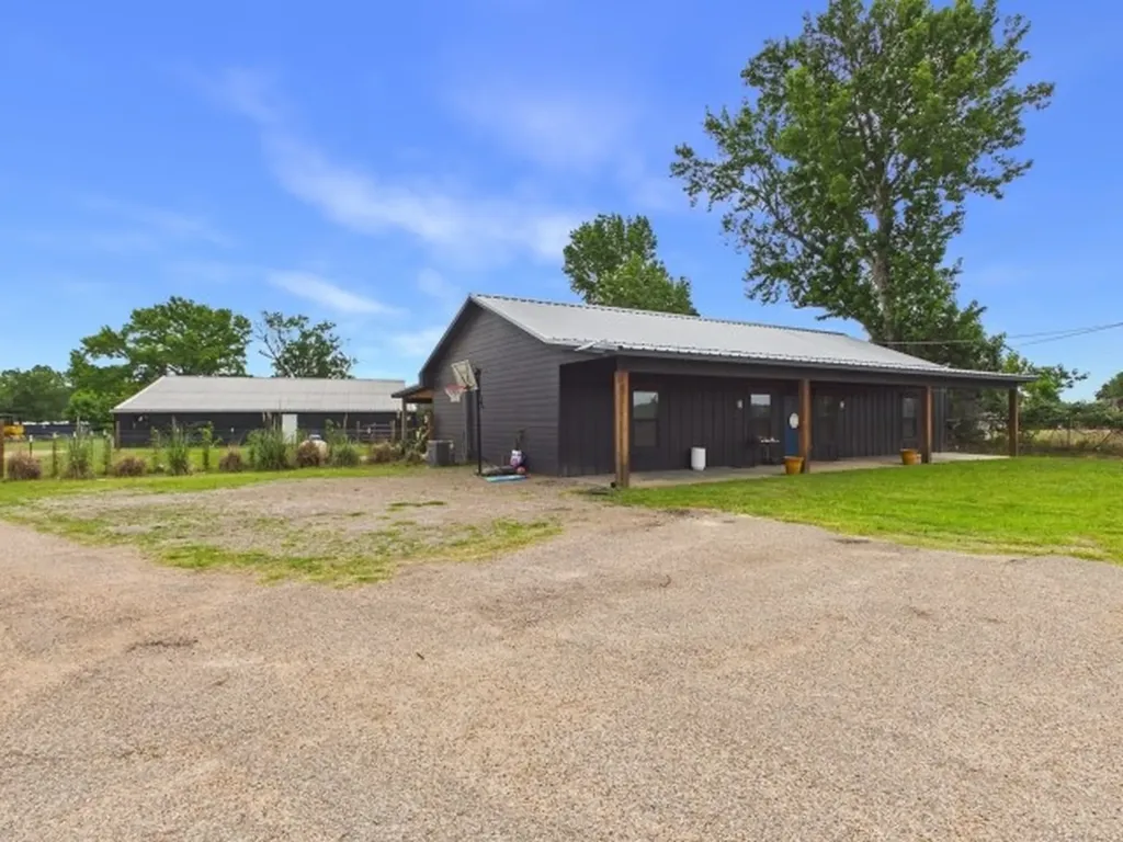 7491 State Highway 19 S Athens TX 75751