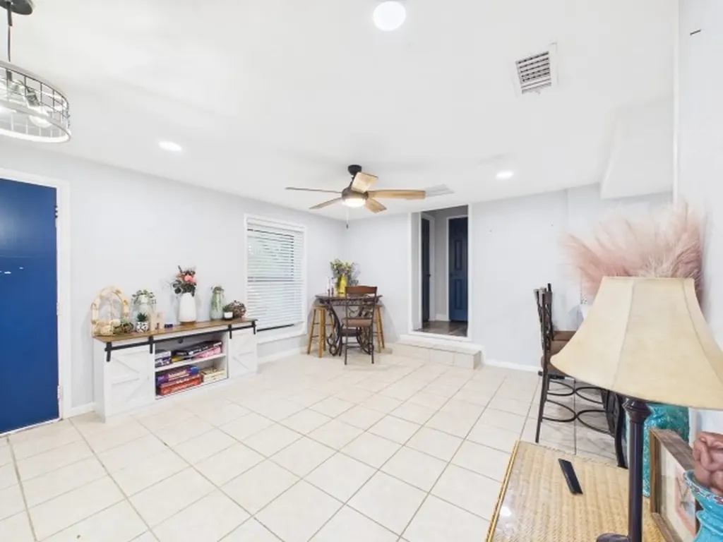 7491 State Highway 19 S Athens TX 75751