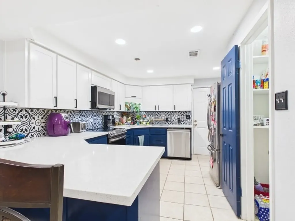 7491 State Highway 19 S Athens TX 75751