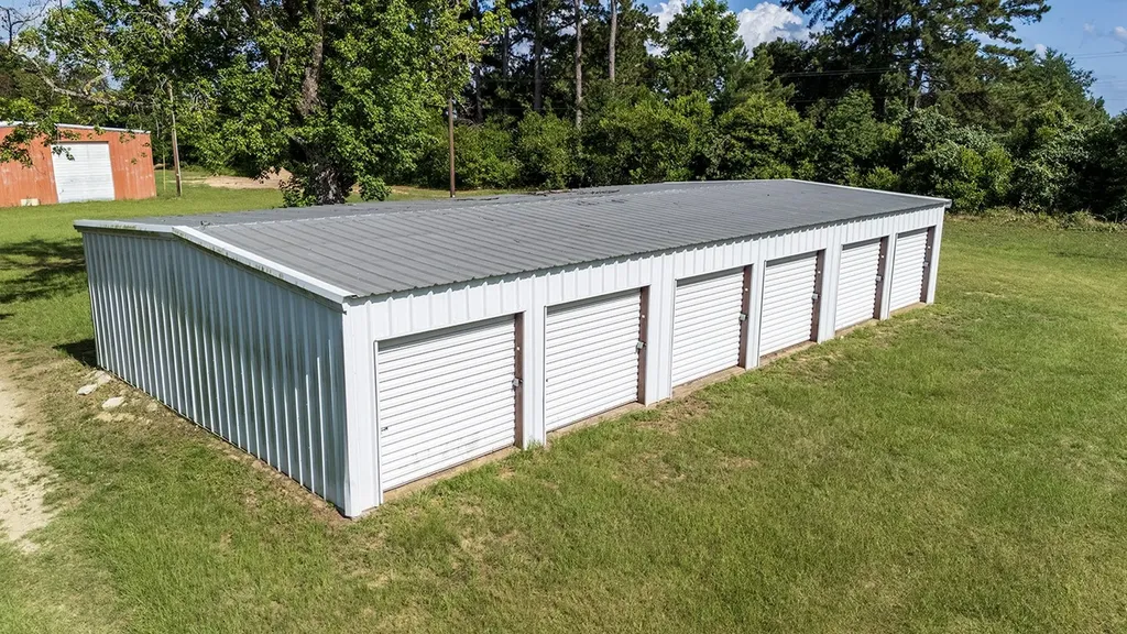 7491 State Highway 19 S Athens TX 75751