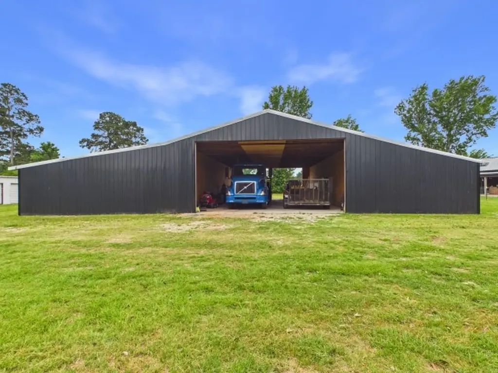 7491 State Highway 19 S Athens TX 75751