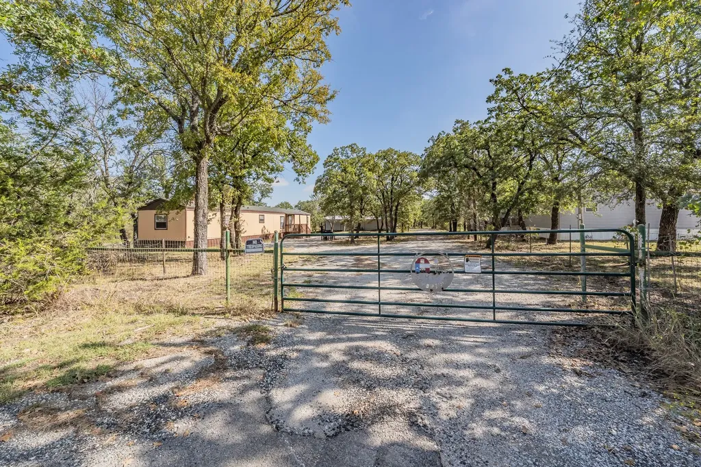 419 Wood River Road Millsap TX 76066