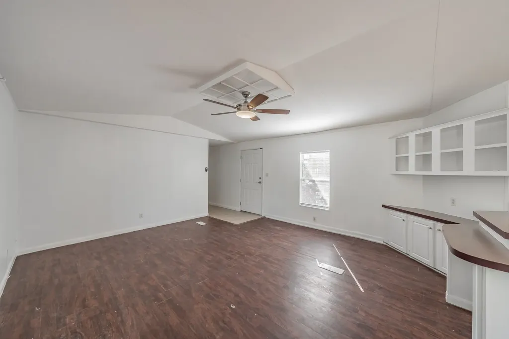 419 Wood River Road Millsap TX 76066