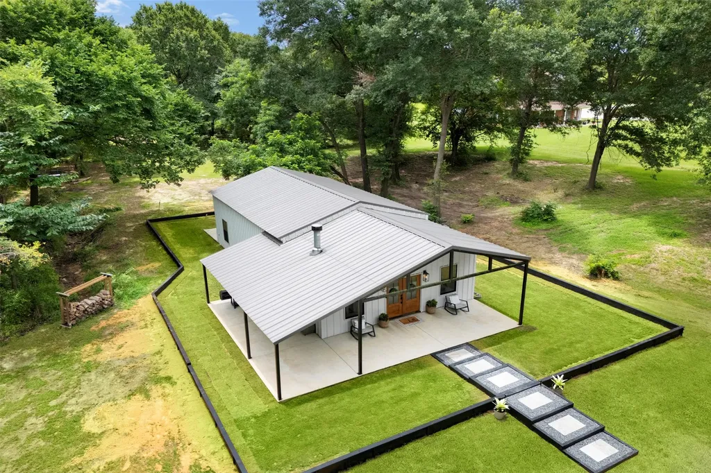 7151 Fm 1390 Scurry TX 75158