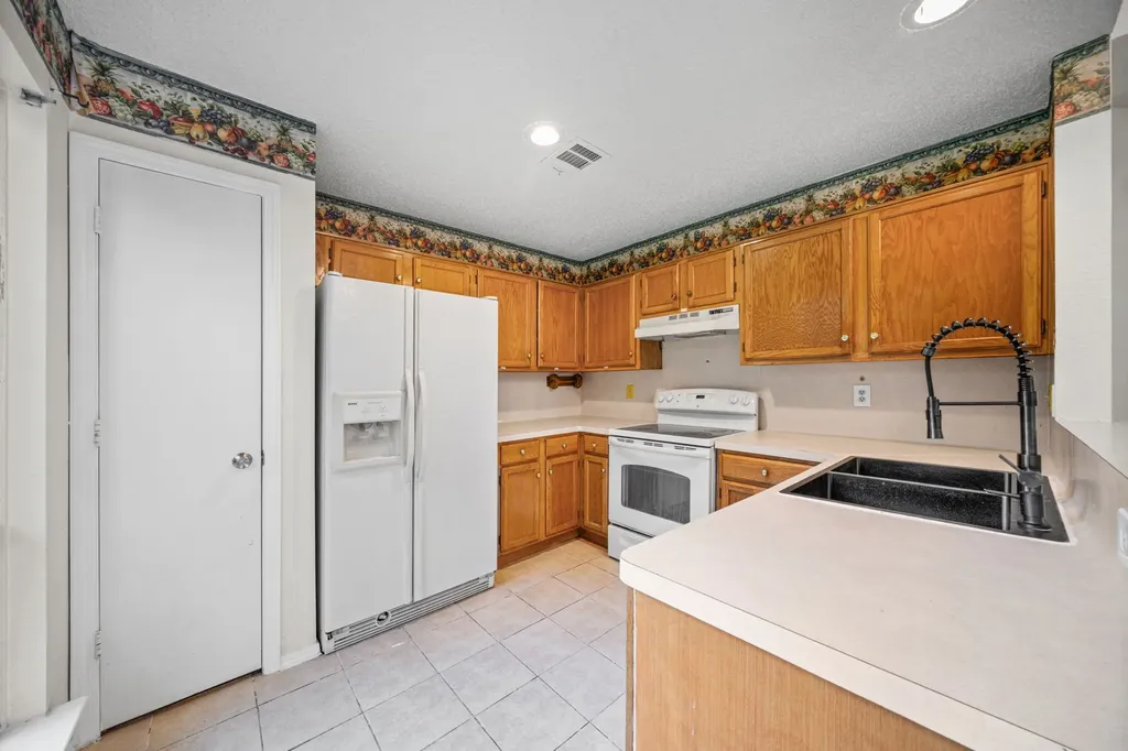 6506 Topaz Drive Arlington TX 76001