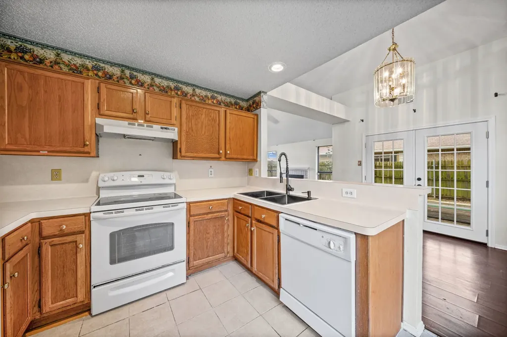 6506 Topaz Drive Arlington TX 76001