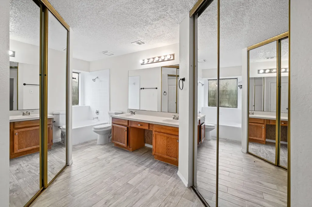6506 Topaz Drive Arlington TX 76001