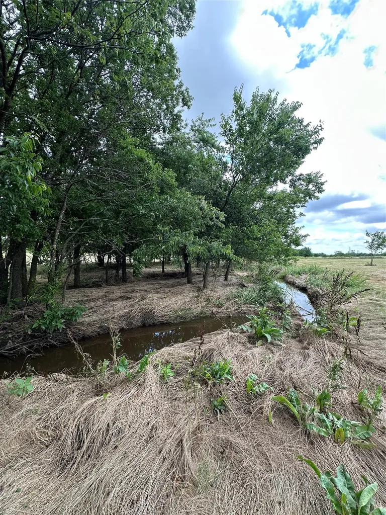 Tbd Krahl Road Valley View TX 76272