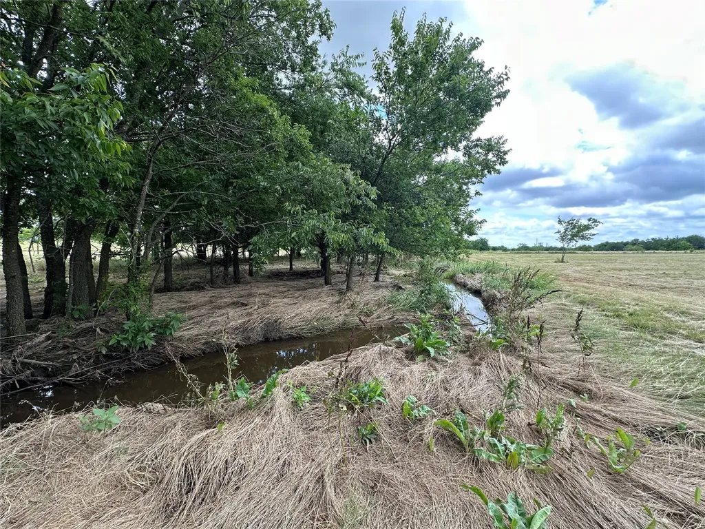 Tbd Krahl Road Valley View TX 76272