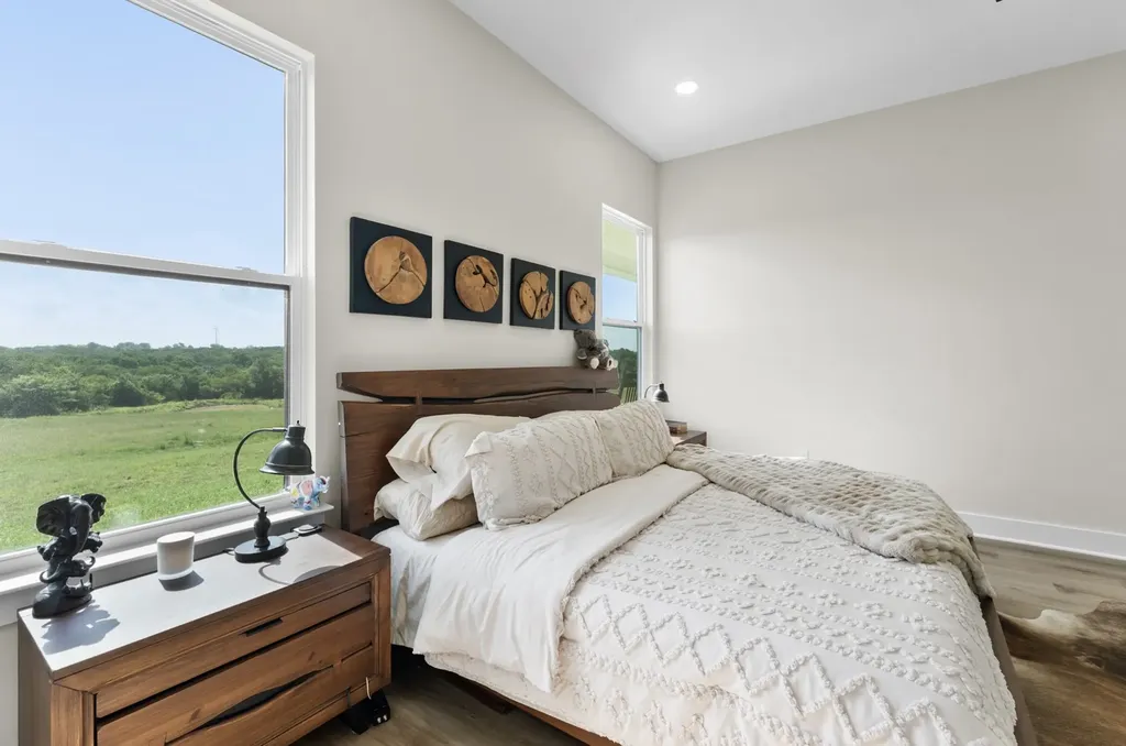 224 Hcr 3350 N Hubbard TX 76648