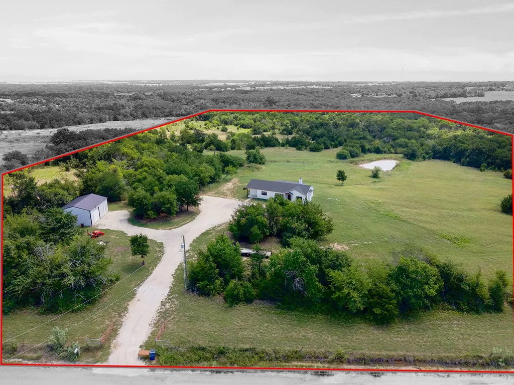 224 Hcr 3350 N Hubbard TX 76648