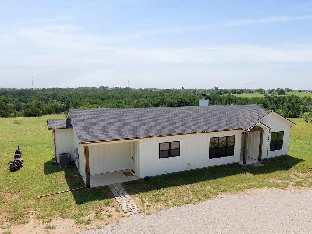224 Hcr 3350 N Hubbard TX 76648