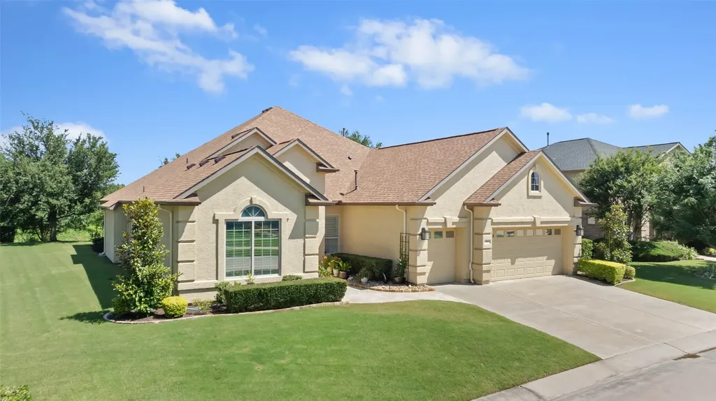 9909 Crestridge Drive Denton TX 76207