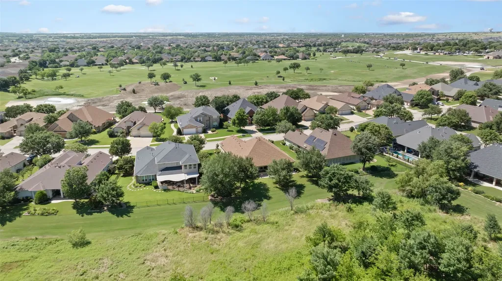 9909 Crestridge Drive Denton TX 76207