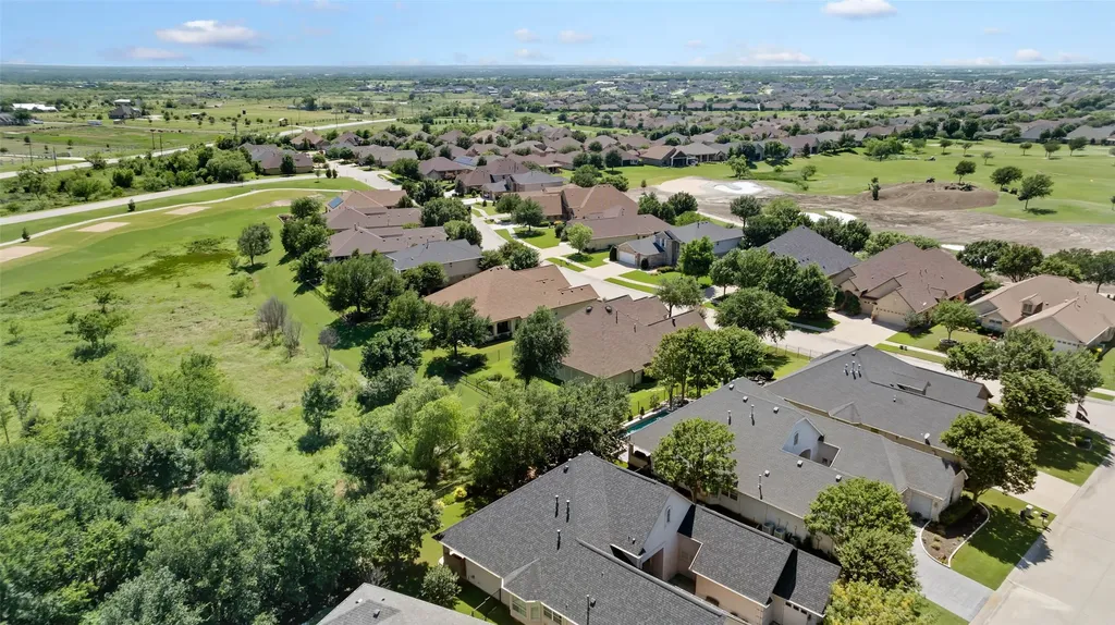 9909 Crestridge Drive Denton TX 76207