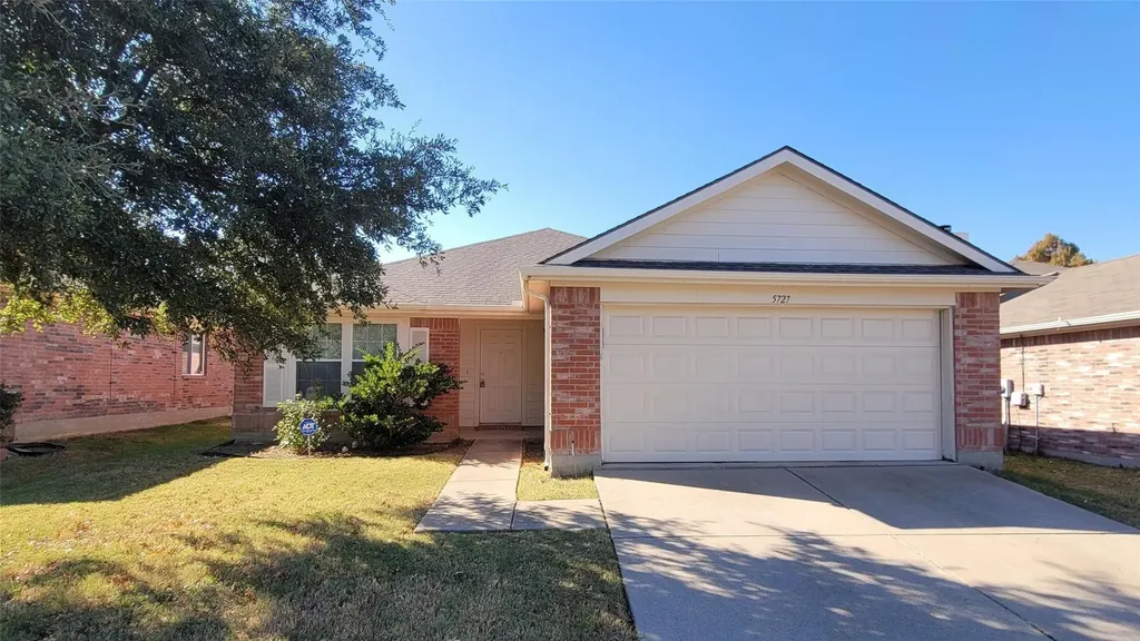 5727 Hunters Bend Lane Dallas TX 75249