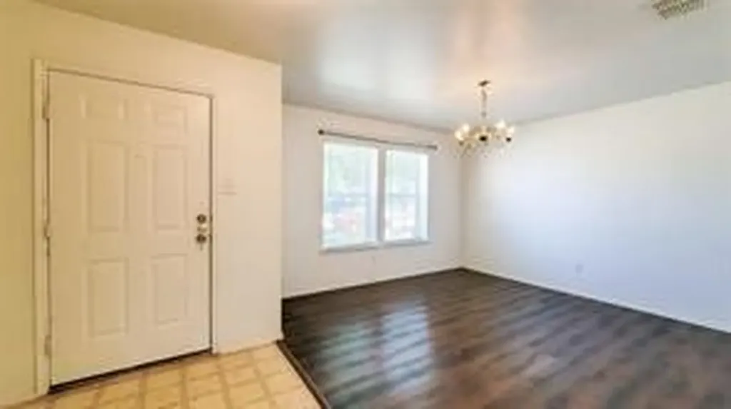 5727 Hunters Bend Lane Dallas TX 75249