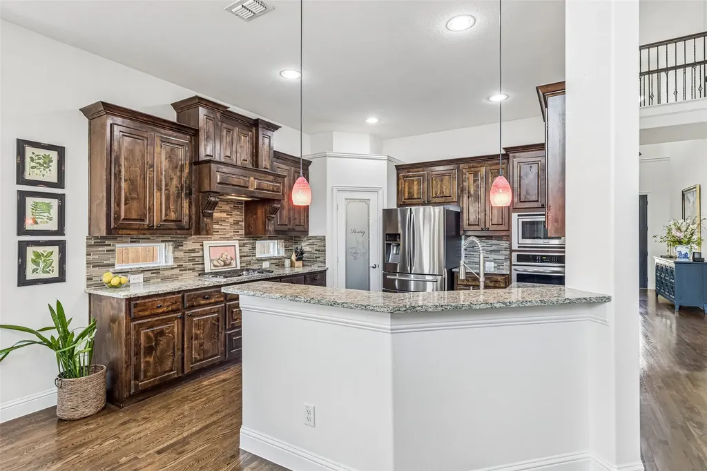 2412 Kingsgate Drive Little Elm TX 75068