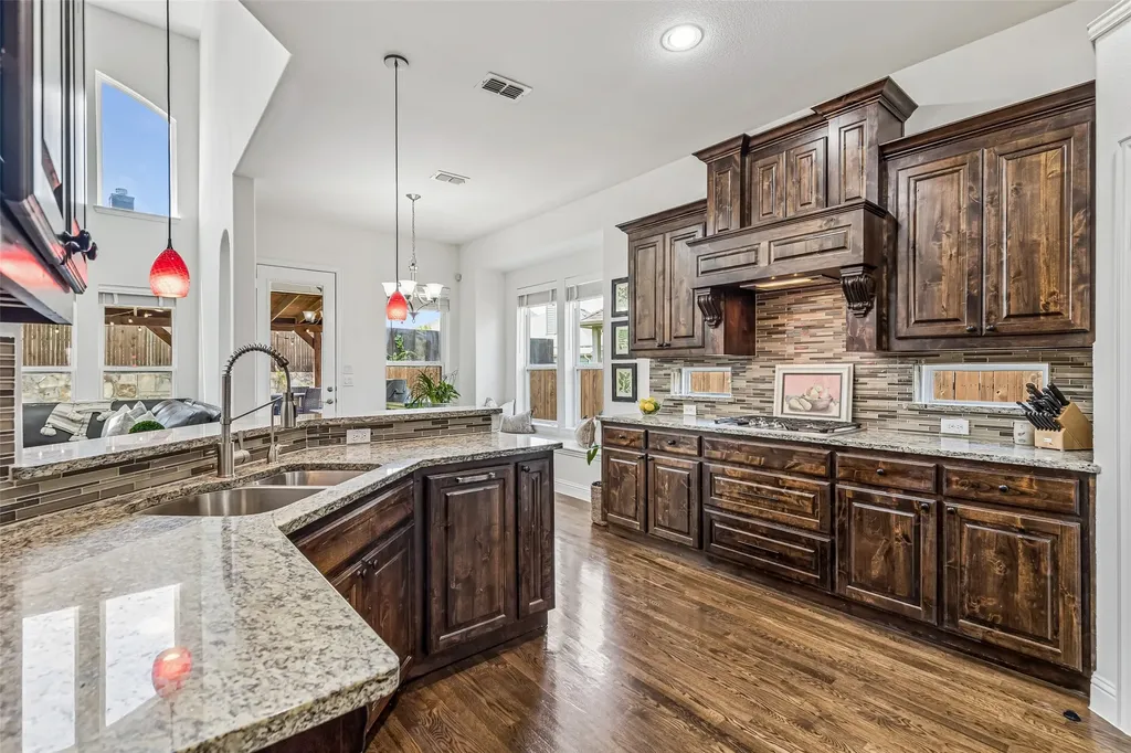 2412 Kingsgate Drive Little Elm TX 75068