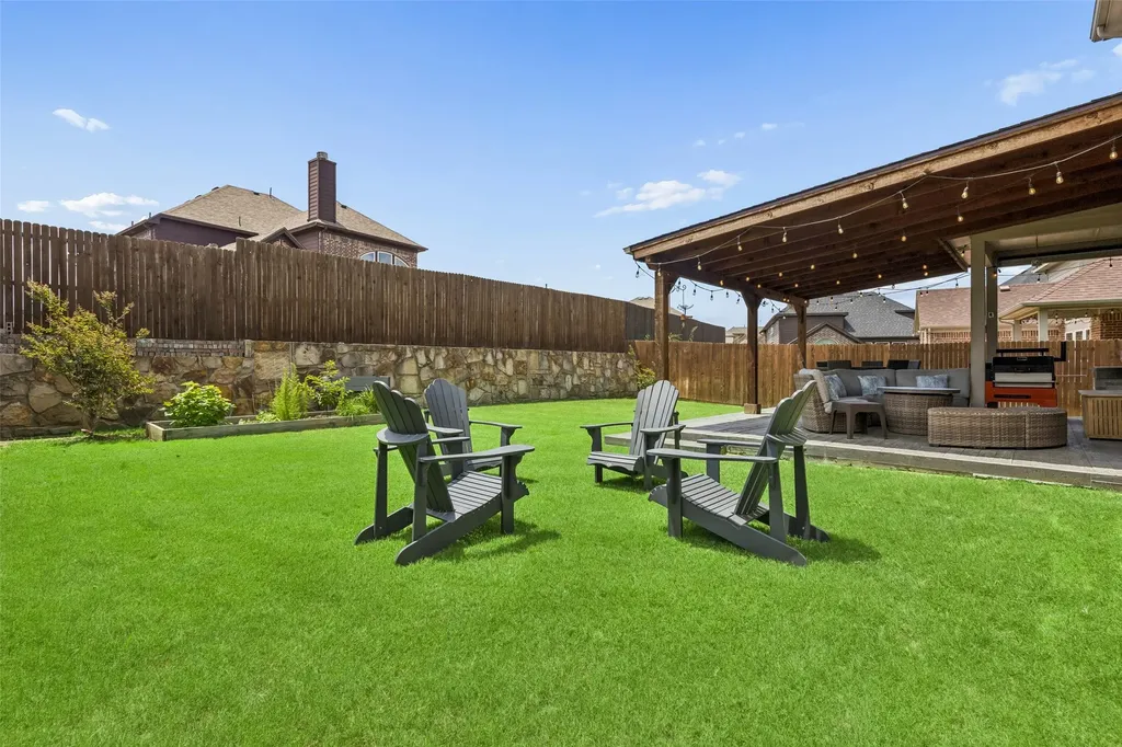2412 Kingsgate Drive Little Elm TX 75068