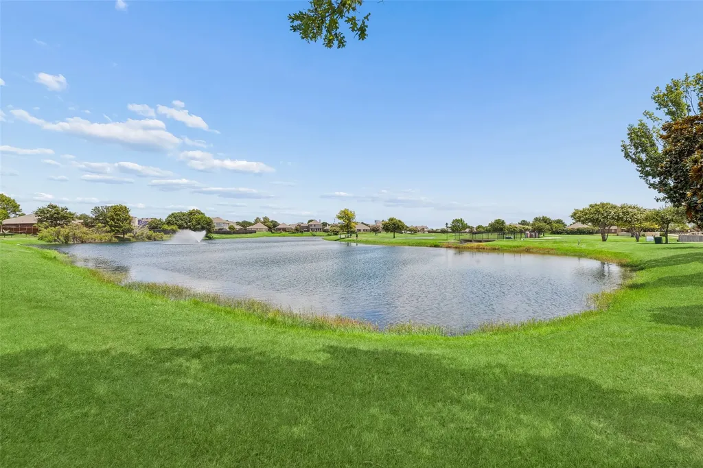 2412 Kingsgate Drive Little Elm TX 75068