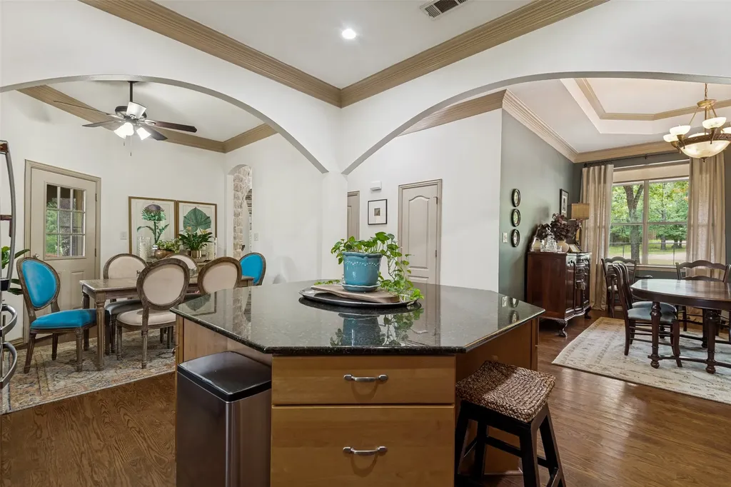 9011 Texas Trail Terrell TX 75160